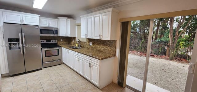 1250 SE 31st Court 101-33, Homestead, FL 33035