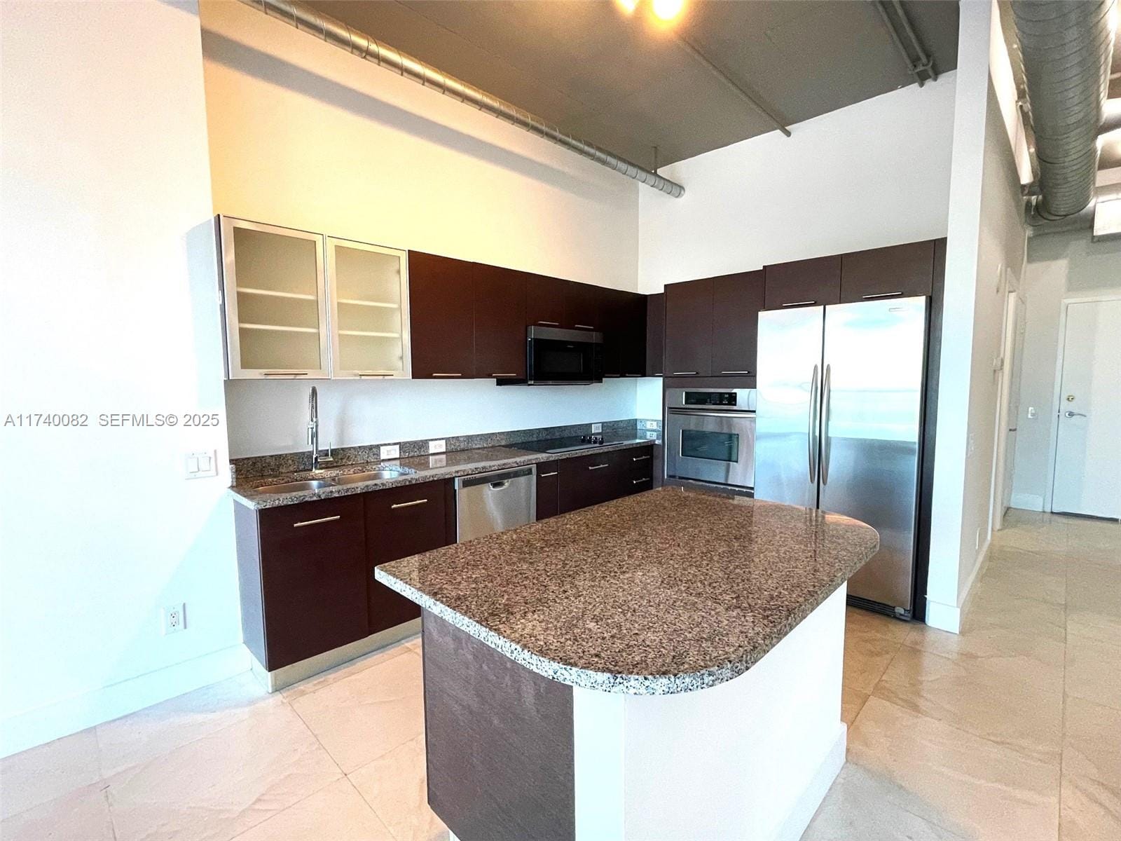 3029 NE 188th Street 802, Aventura, FL 33180 photo 4