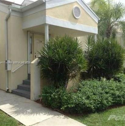 2212 SE 27th Drive 201-B, sold in Keys Gate Condo No Seven, Homestead, FL