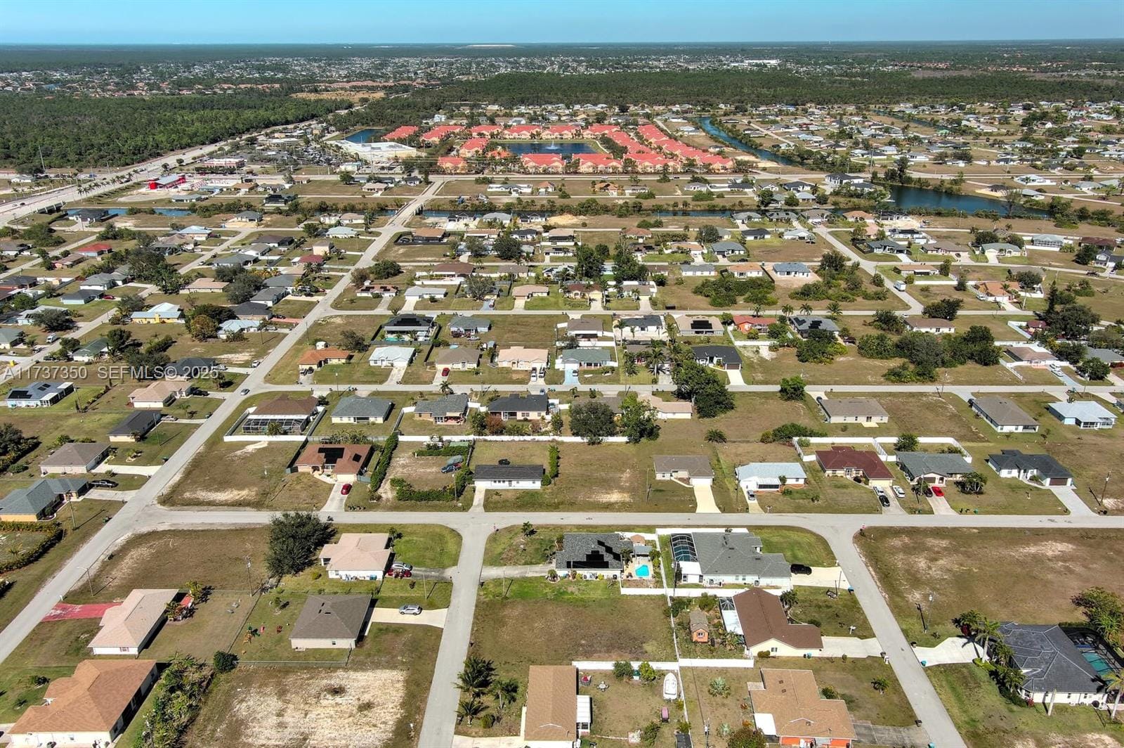 2013 NE 18th Avenue, Cape Coral, FL 33909 photo 16