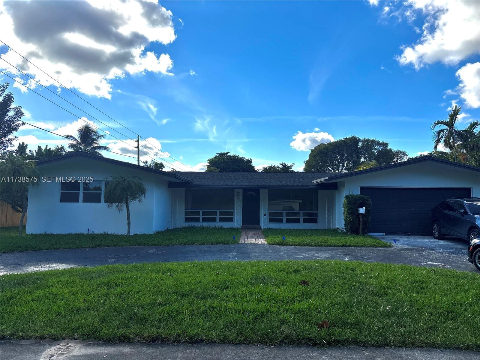 861 N Bel Air Drive, Plantation, FL 33317