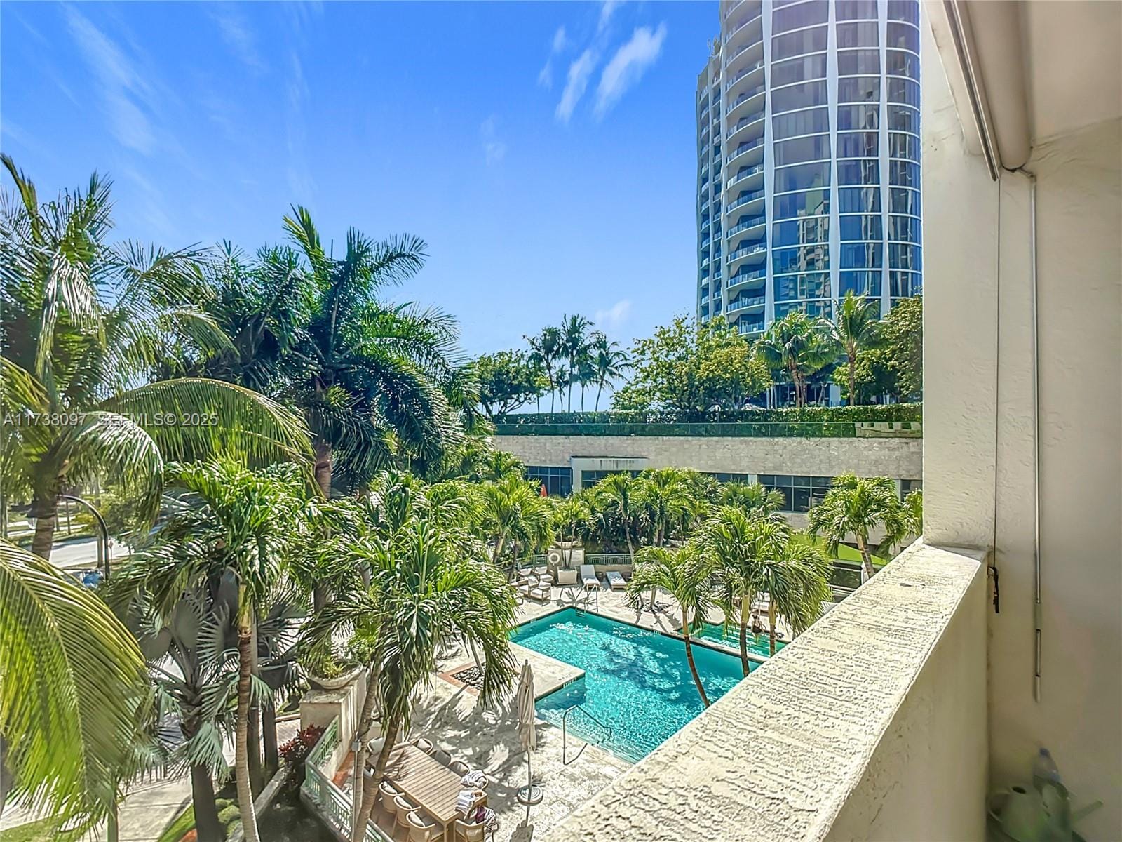 3400 SW 27th Avenue 302, Miami, FL 33133 photo 6