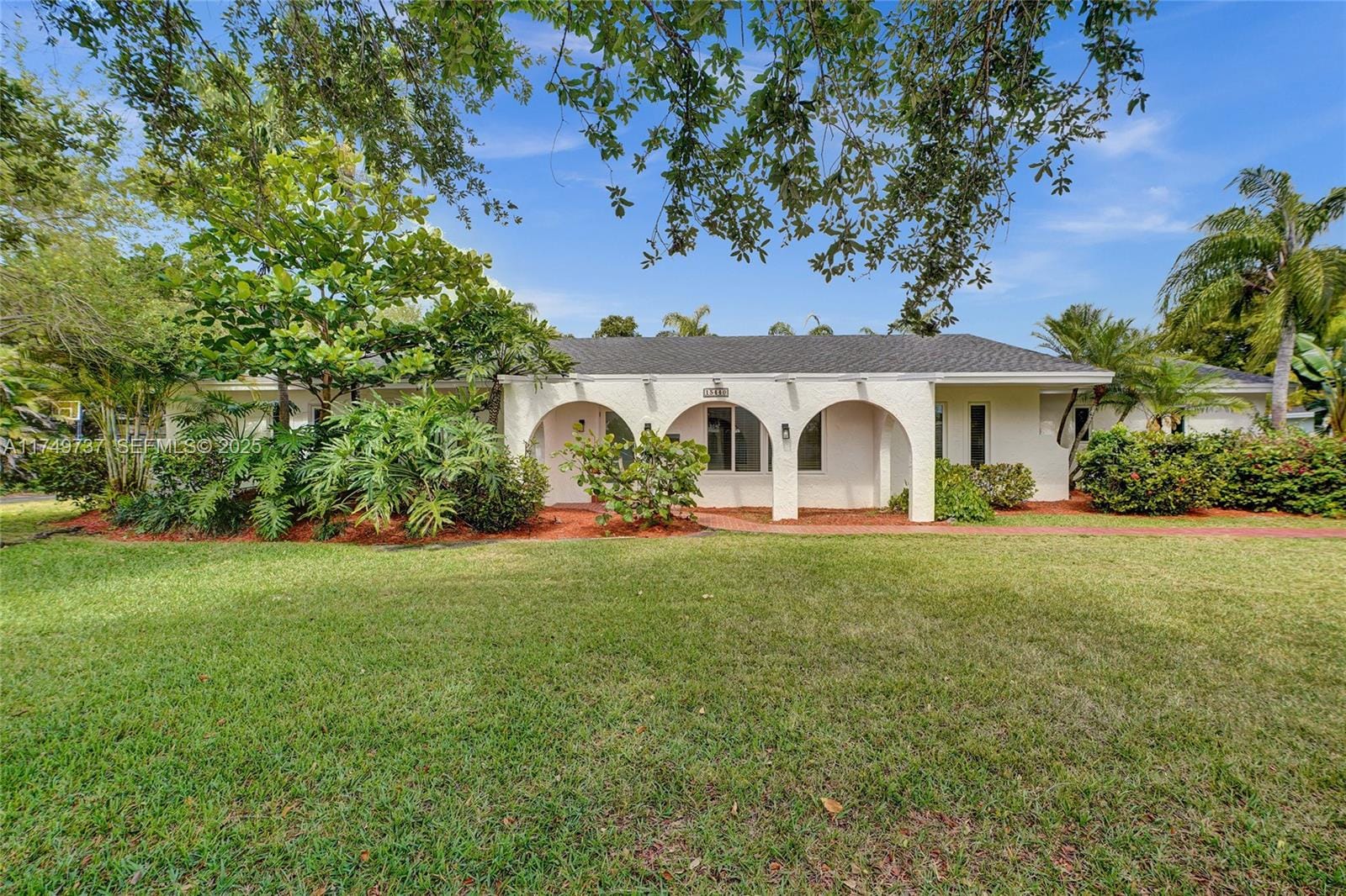 15440 SW 81st Avenue, Palmetto Bay, FL 33157