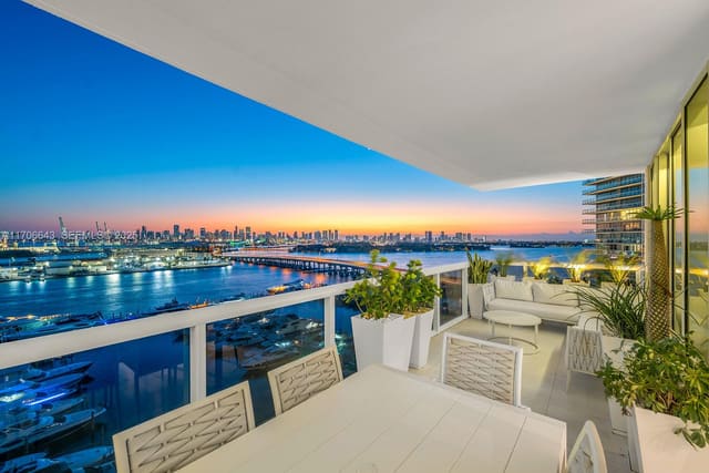 400 Alton Road 1201, sold in Murano Grande At Portofin, Miami Beach, FL