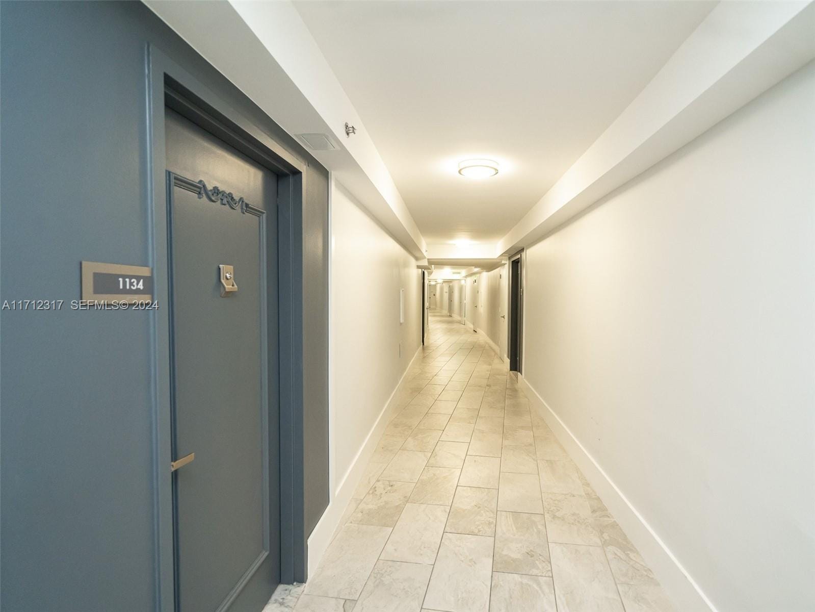 6039 Collins Avenue 1134, Miami Beach, FL 33140 photo 2
