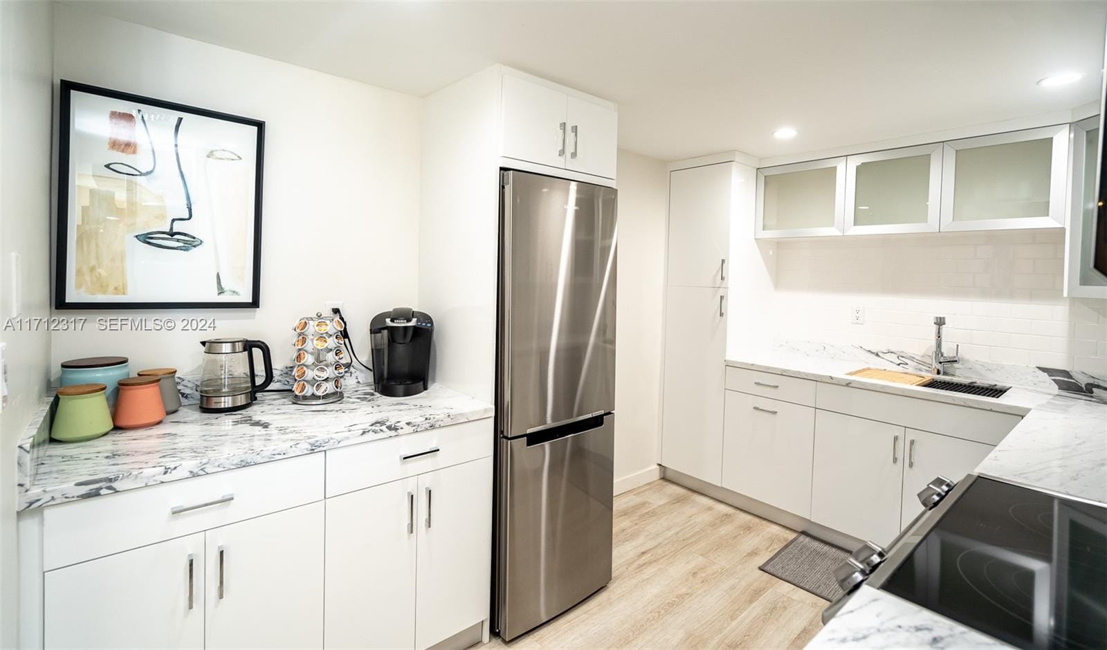 6039 Collins Avenue 1134, Miami Beach, FL 33140 photo 17