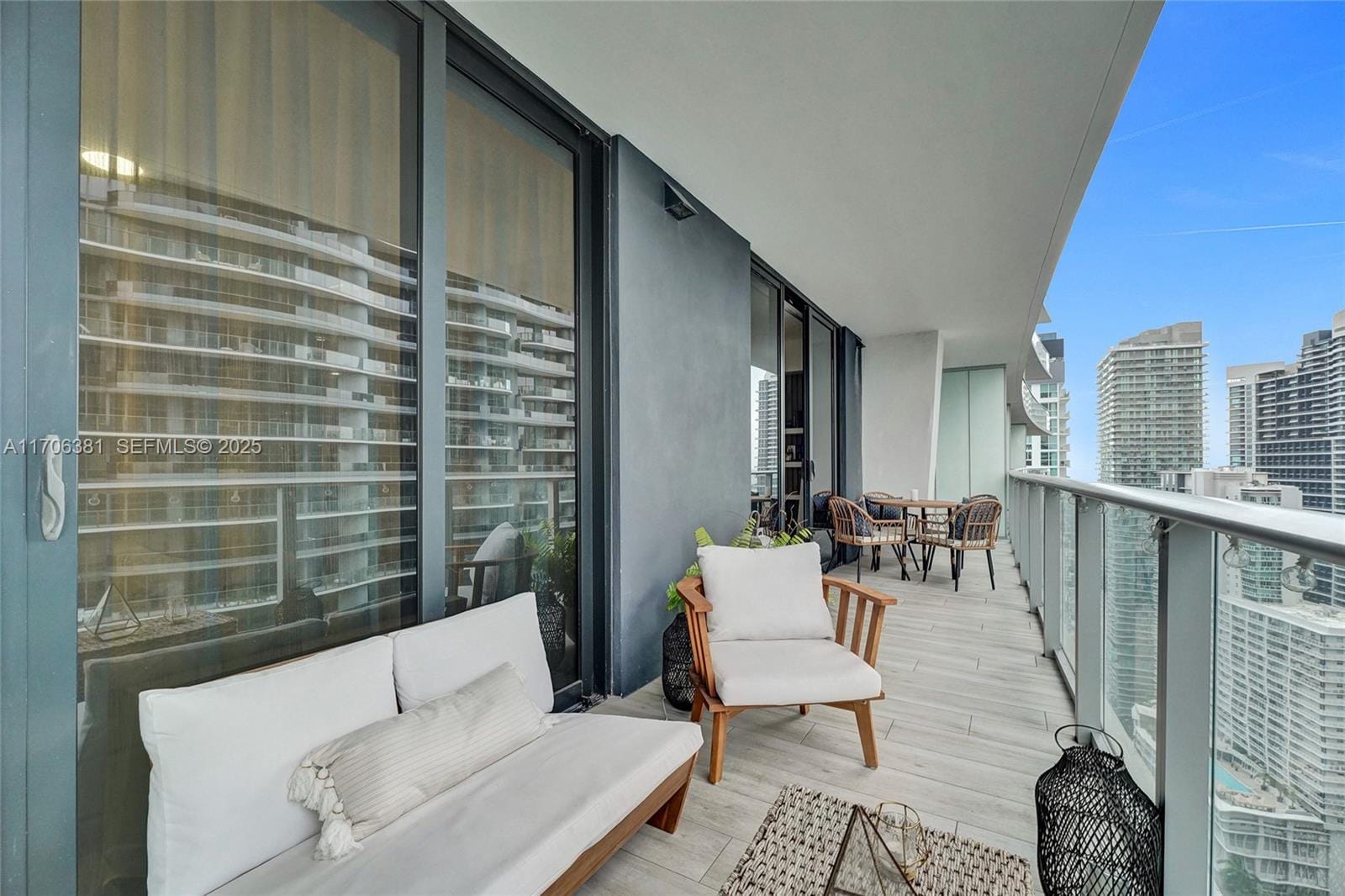 1010 Brickell Avenue 4009, Miami, FL 33131 photo 18