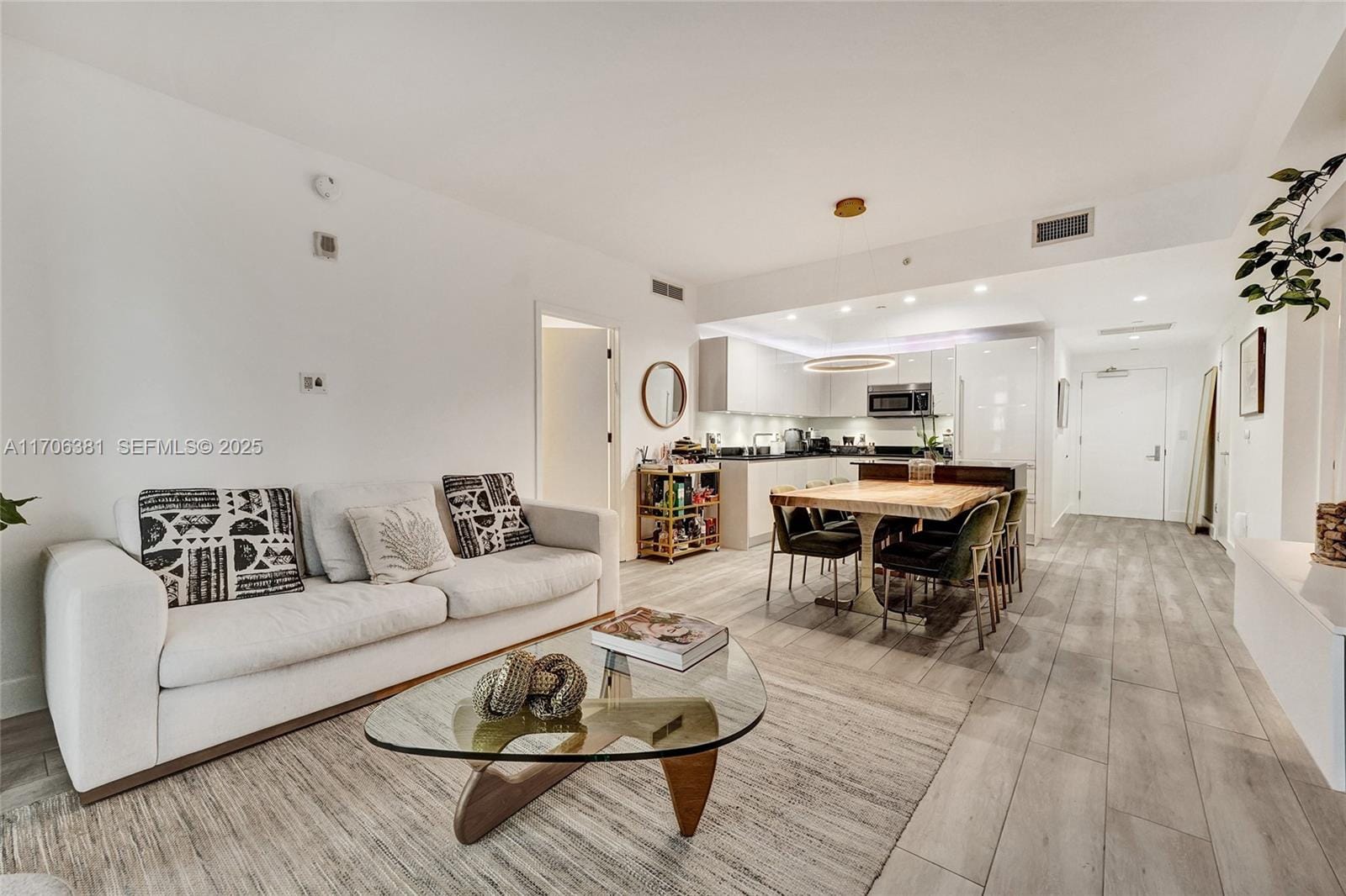 1010 Brickell Avenue 4009, Miami, FL 33131 photo 20