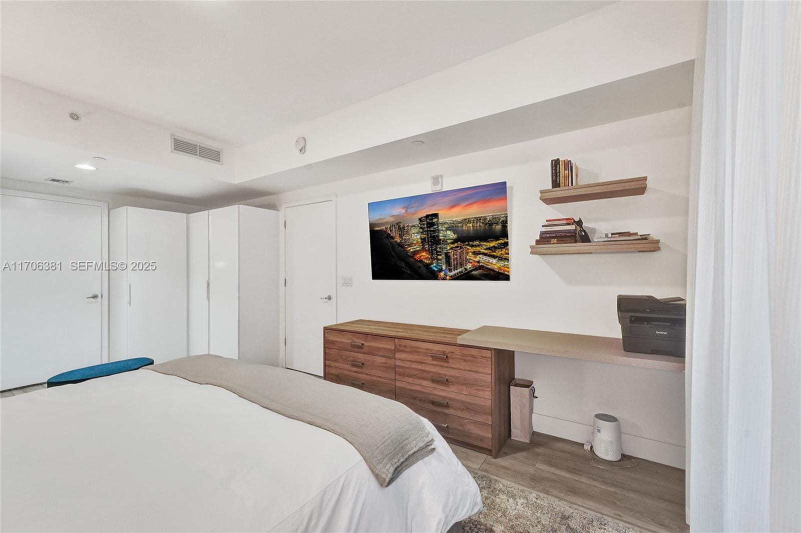 1010 Brickell Avenue 4009, Miami, FL 33131 photo 9