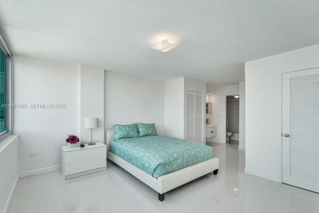 7135 Collins Avenue 1723, Miami Beach, FL 33141 photo 12