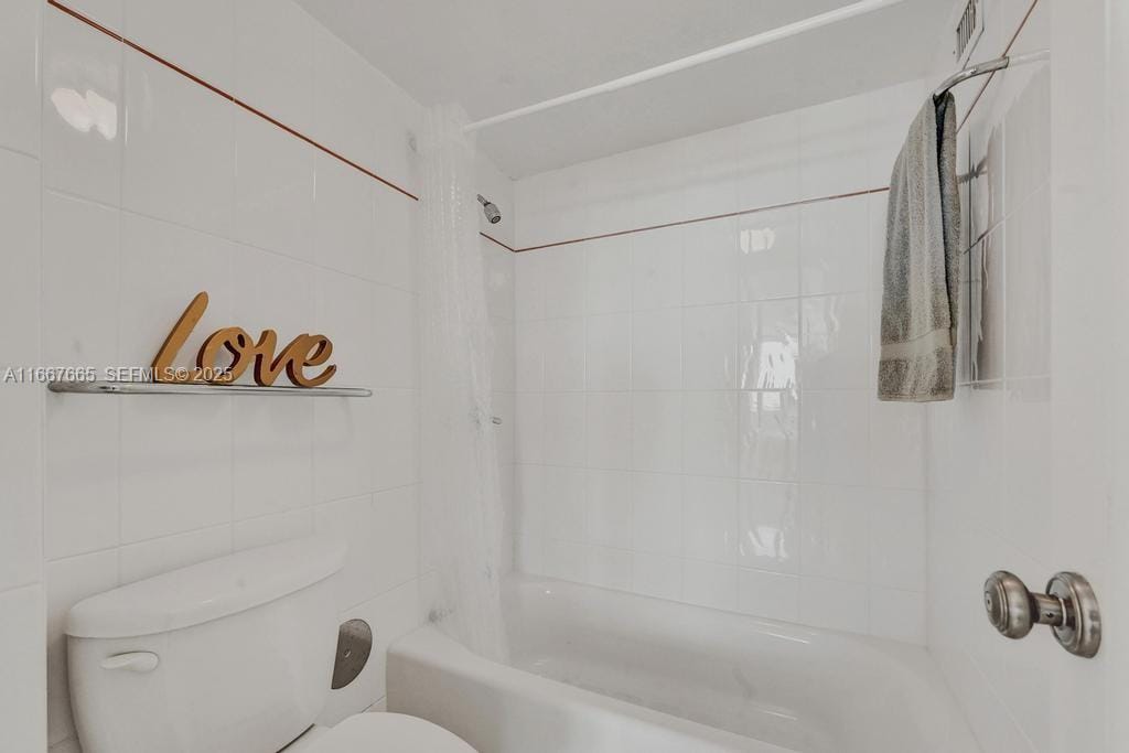 7135 Collins Avenue 1723, Miami Beach, FL 33141 photo 16