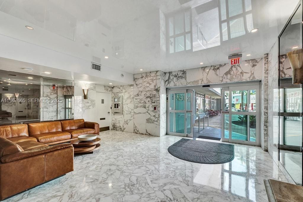 7135 Collins Avenue 1723, Miami Beach, FL 33141 photo 18