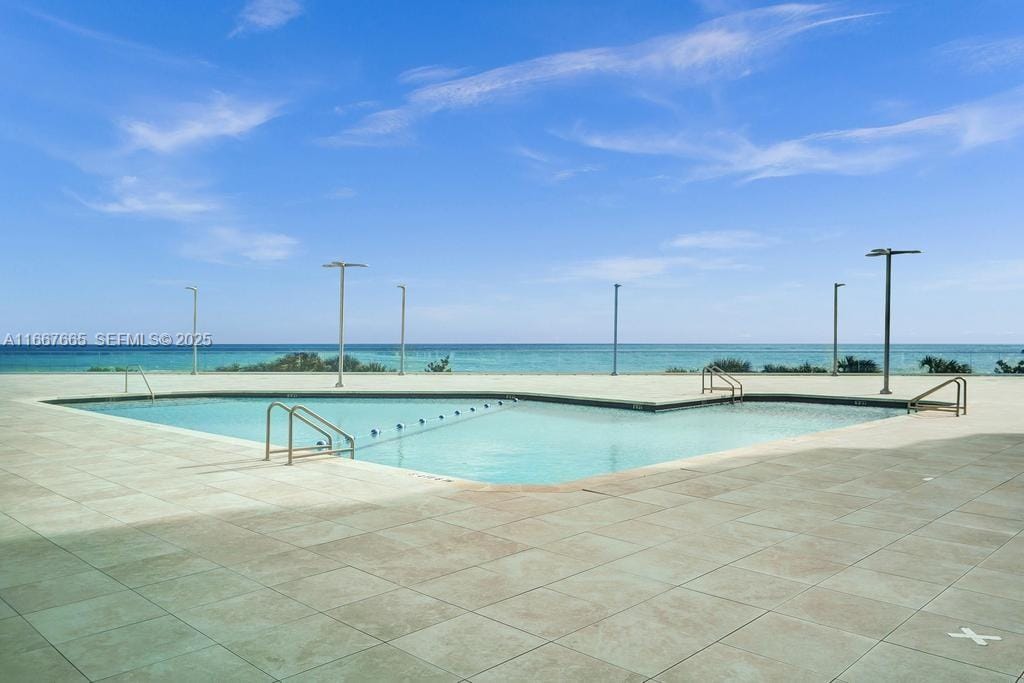 7135 Collins Avenue 1723, Miami Beach, FL 33141 photo 20