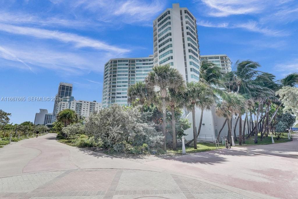 7135 Collins Avenue 1723, Miami Beach, FL 33141 photo 29
