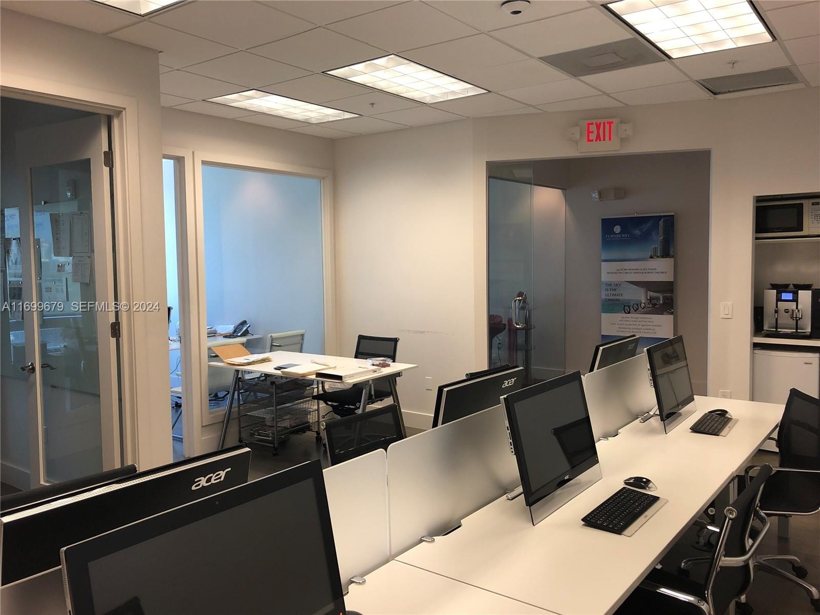 20900 NE 30th Avenue 413-414, Aventura, FL 33180 photo 13
