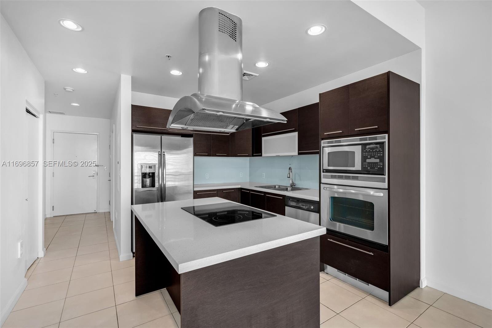 7930 East Drive 1107, North Bay Village, FL 33141 photo 20