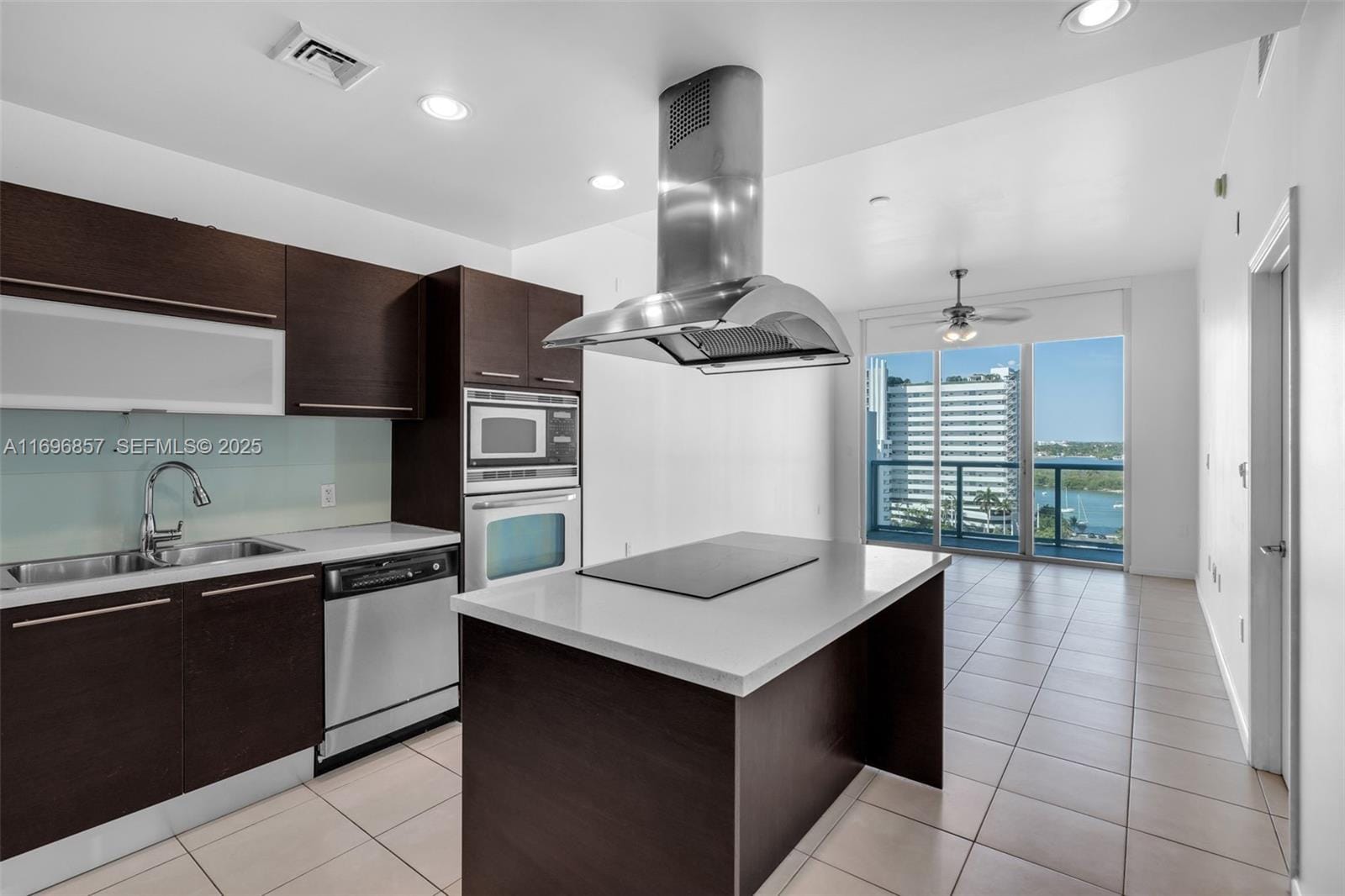 7930 East Drive 1107, North Bay Village, FL 33141 photo 3