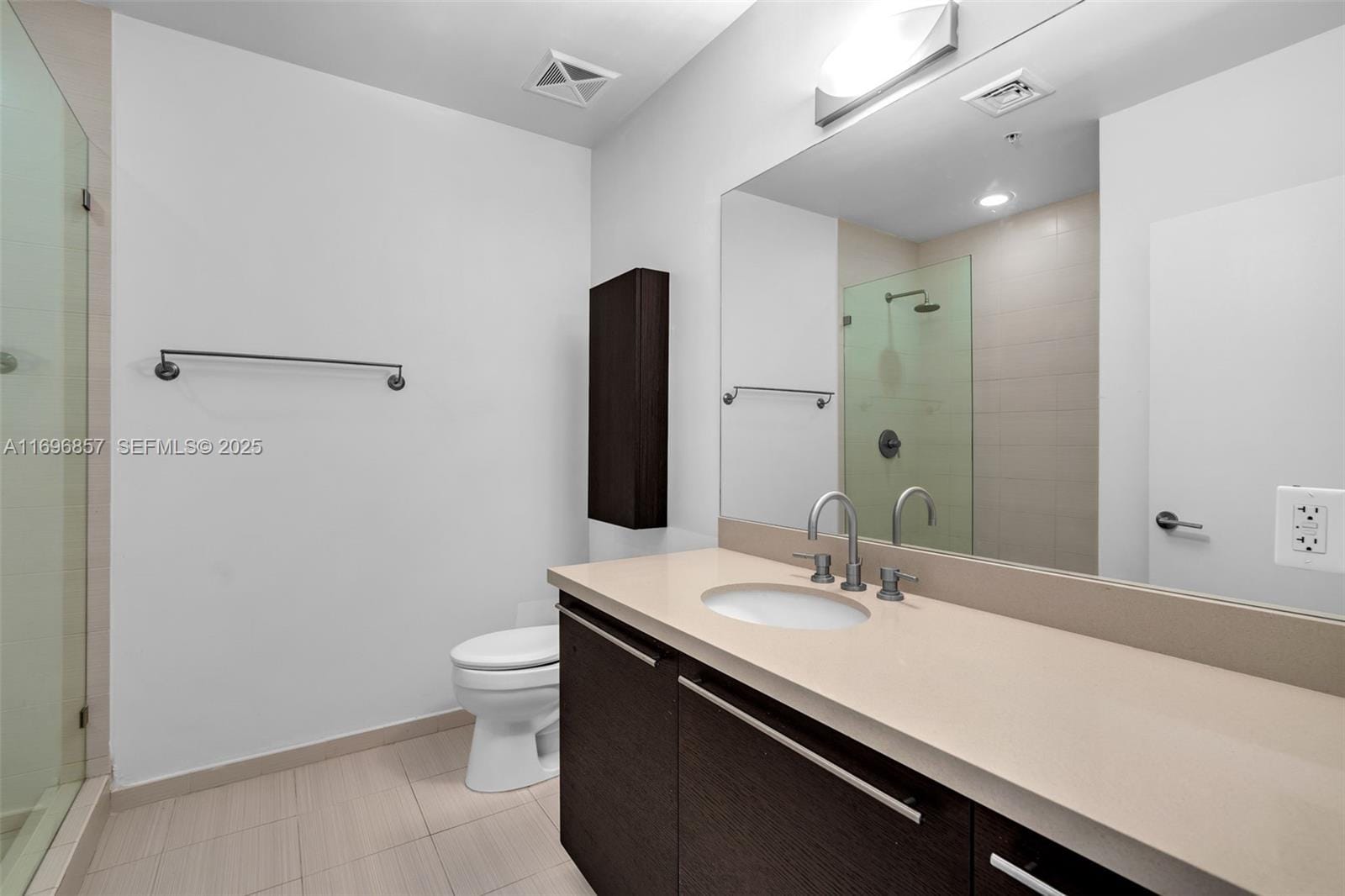 7930 East Drive 1107, North Bay Village, FL 33141 photo 25