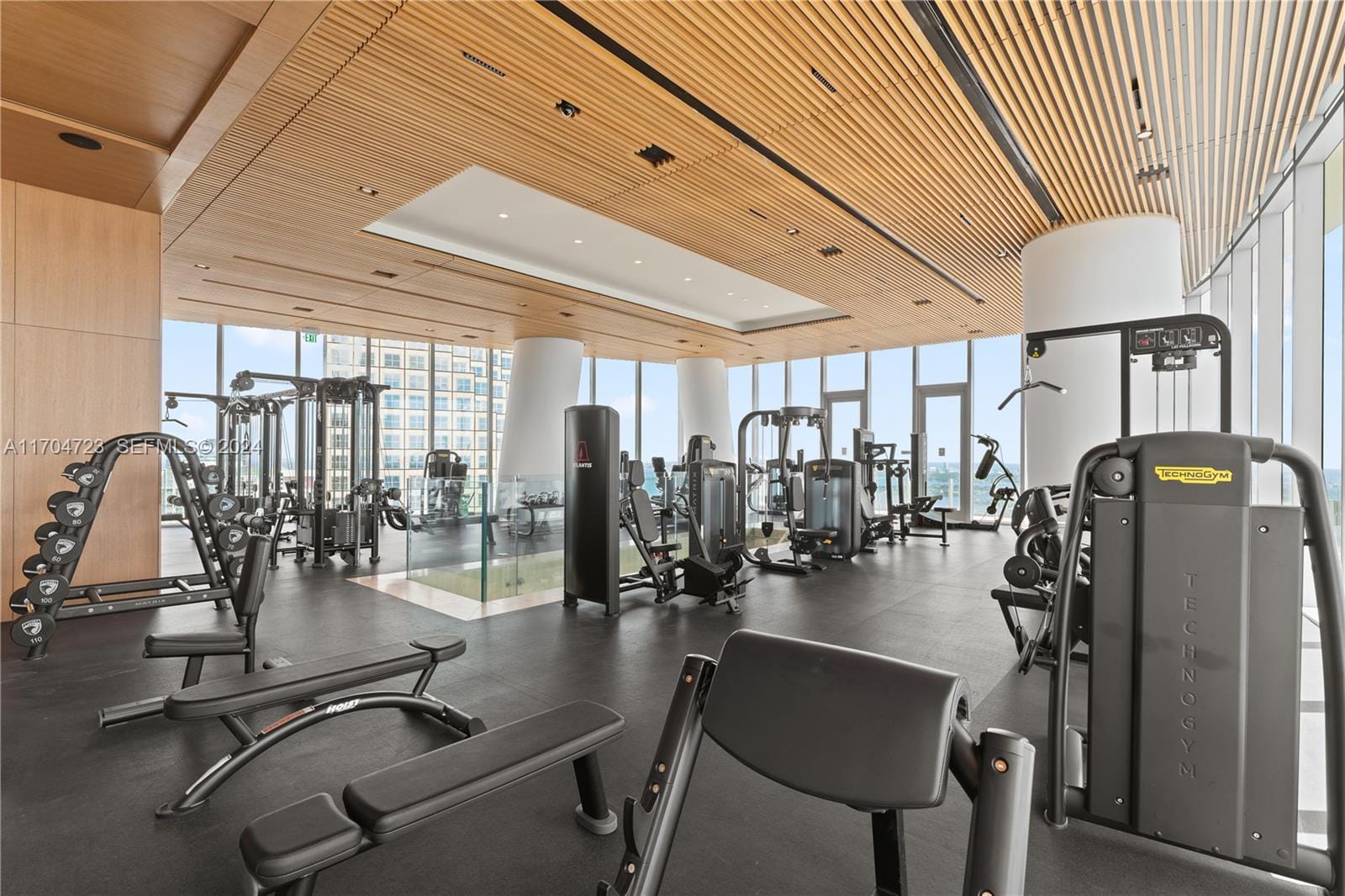 300 Biscayne Blvd Way 5209, Miami, FL 33131 photo 29