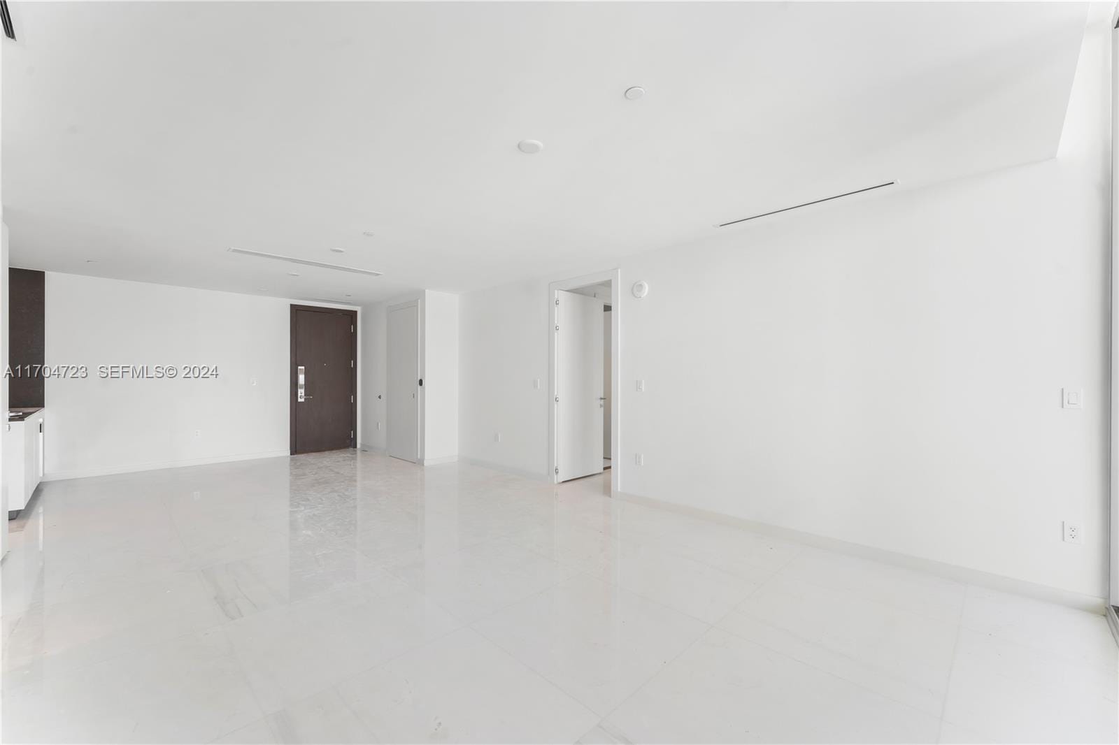 300 Biscayne Blvd Way 5209 — photo 7