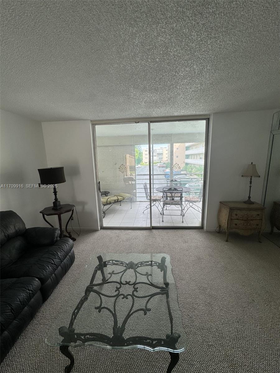 415 SE 11th Terrace 201 — photo 8