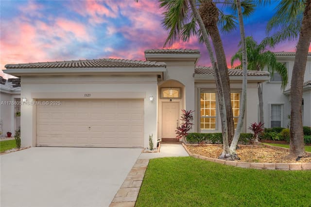 3323 NW 69th Avenue, Margate, FL 33063