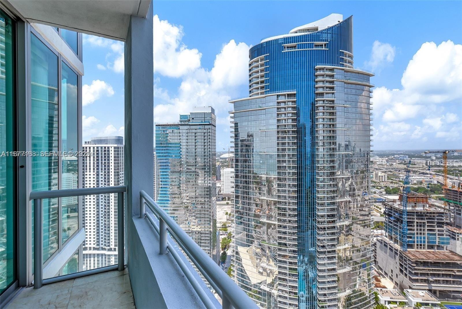 888 Biscayne Boulevard 4401, Miami, FL 33132 photo 17