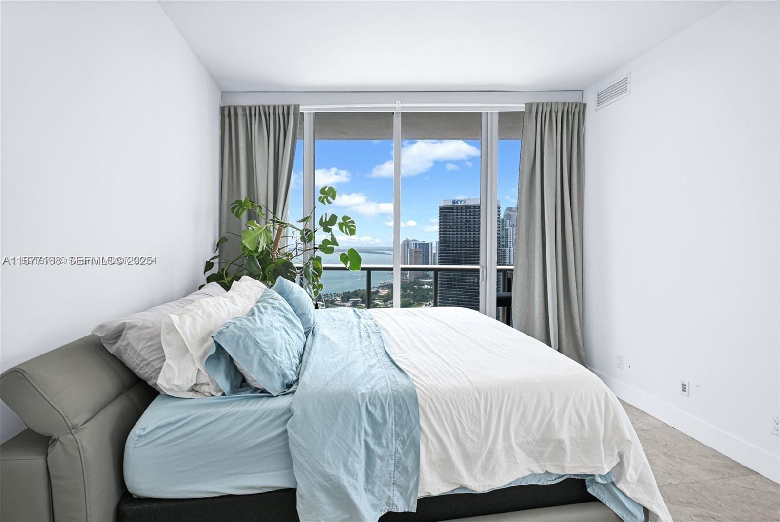 888 Biscayne Boulevard 4401, Miami, FL 33132 photo 21