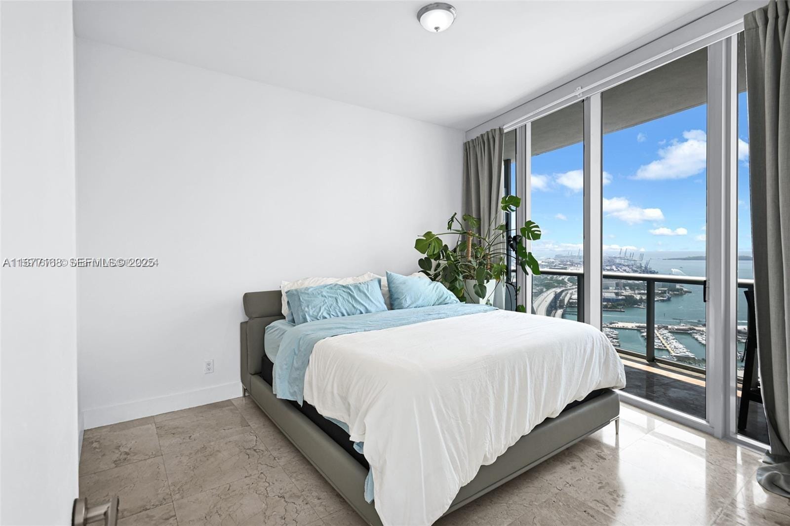 888 Biscayne Boulevard 4401, Miami, FL 33132 photo 23