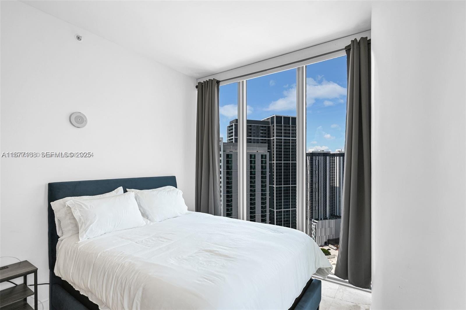 888 Biscayne Boulevard 4401, Miami, FL 33132 photo 25
