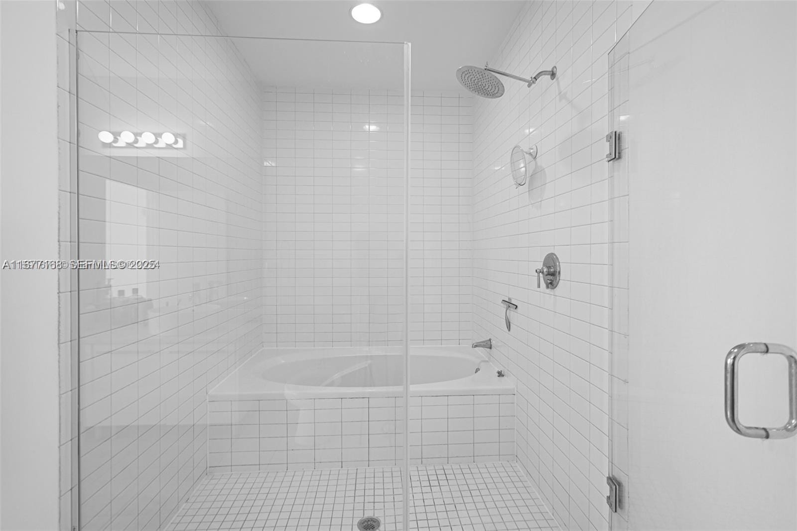 888 Biscayne Boulevard 4401, Miami, FL 33132 photo 28