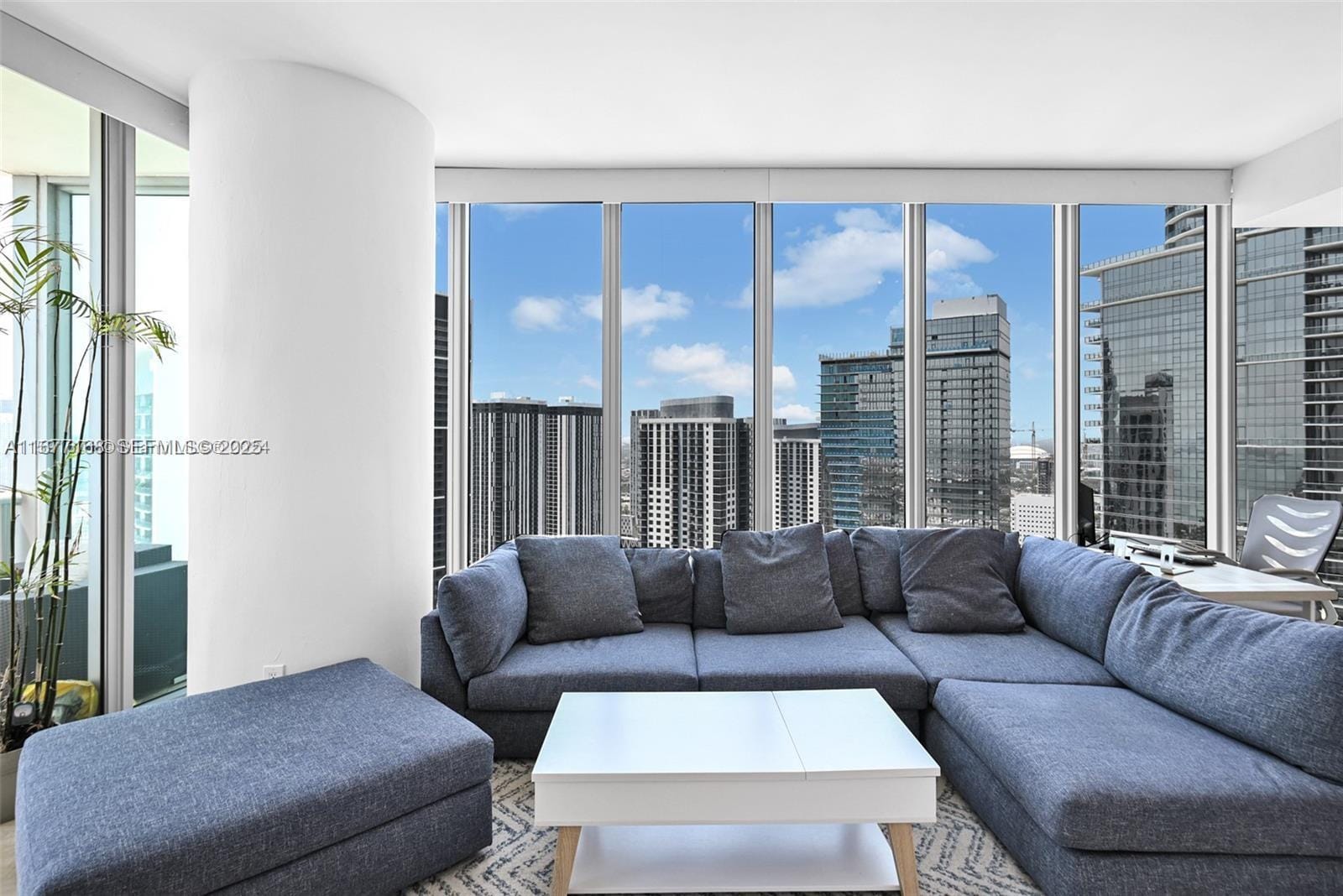 888 Biscayne Boulevard 4401, Miami, FL 33132 photo 10