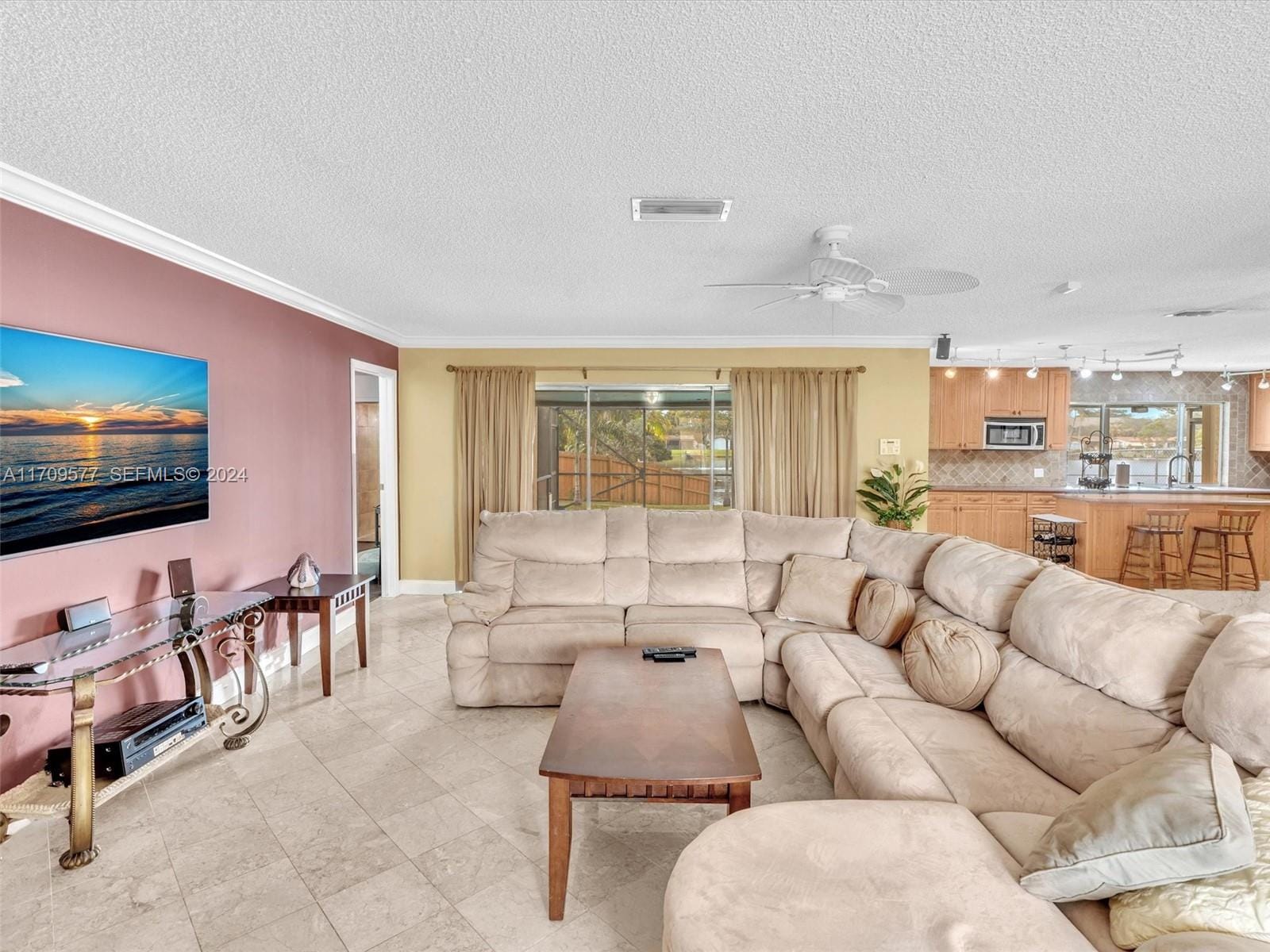 8910 NW 7th Court, Pembroke Pines, FL 33024 photo 7