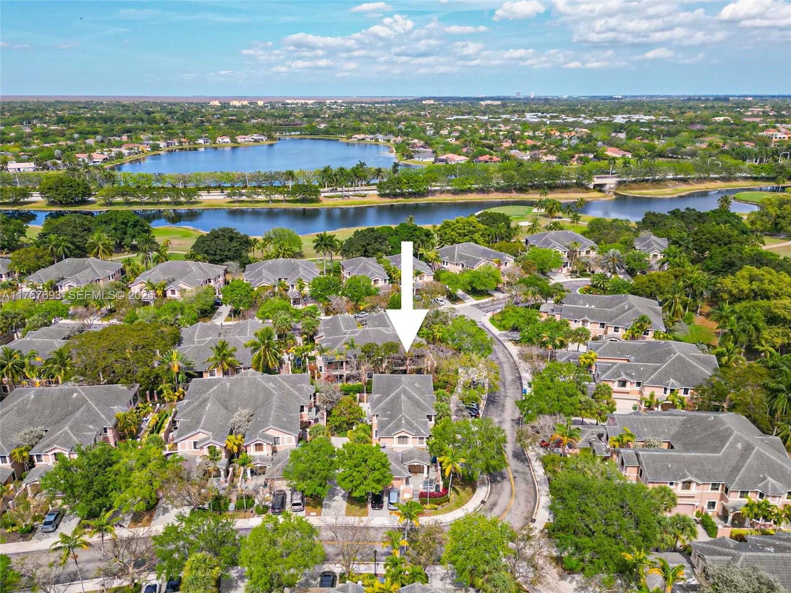 2790 Center Court Drive 2-31, Weston, FL 33332