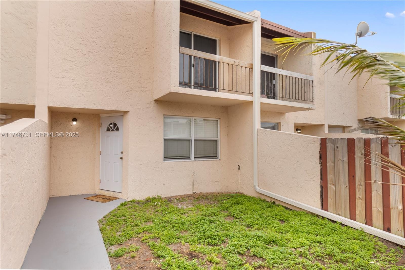 3662 SW 59th Avenue 2, Davie, FL 33314