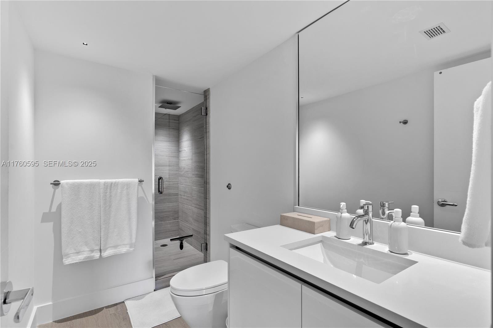 155 Ocean Ln Drive 210, Key Biscayne, FL 33149 photo 17