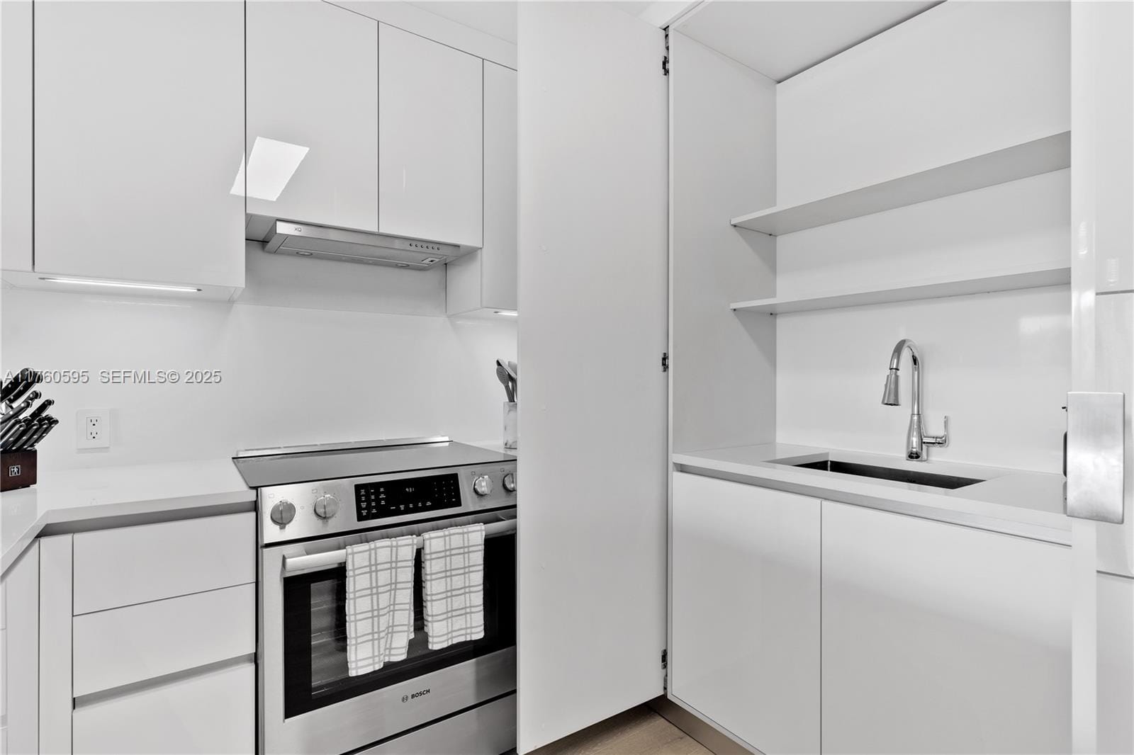 155 Ocean Ln Drive 210, Key Biscayne, FL 33149 photo 6