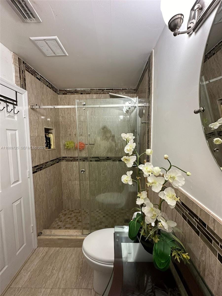 1250 W 61st Place — photo 6