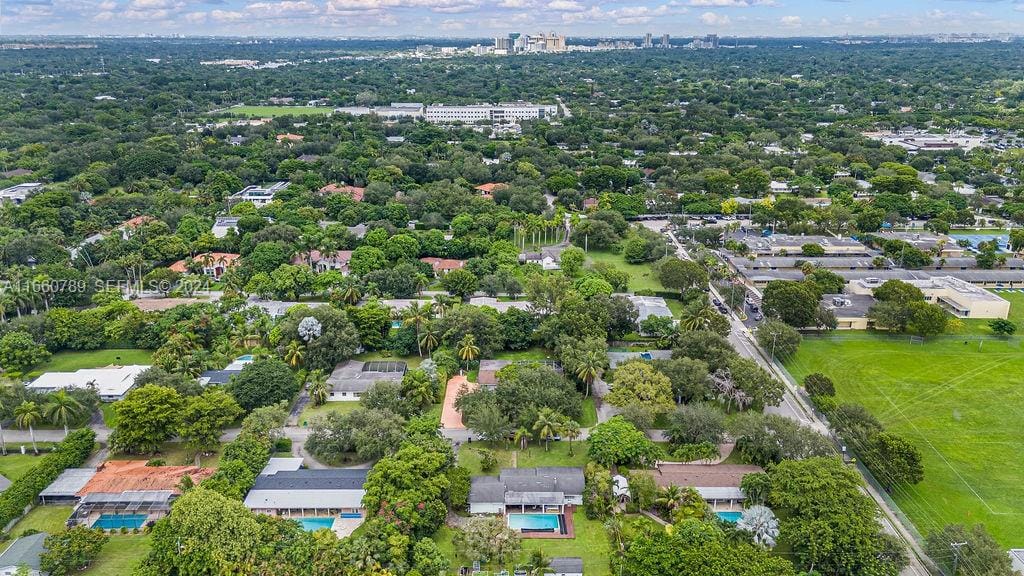 7425 SW 126th Street, Pinecrest, FL 33156 photo 17