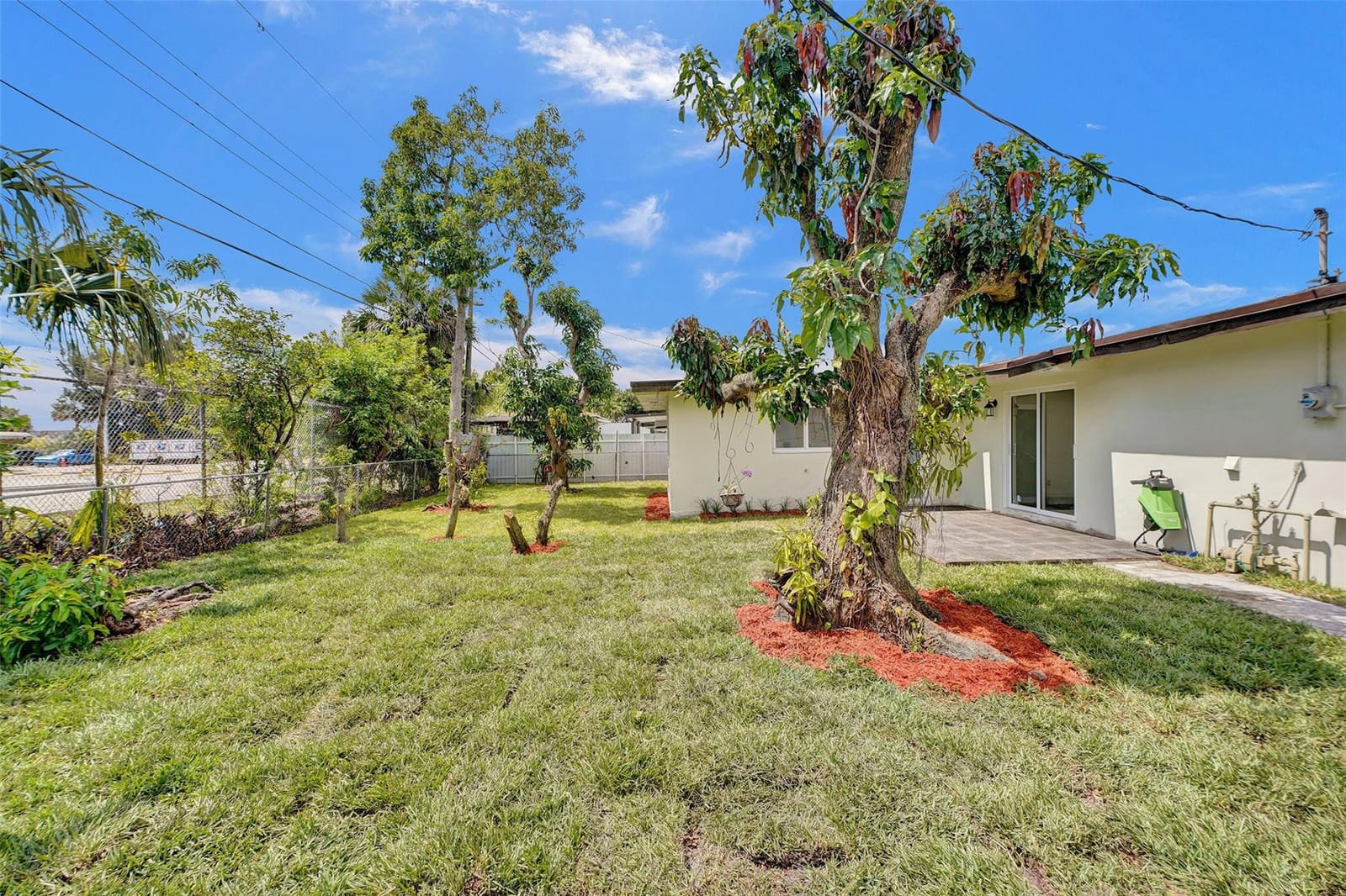 18601 NW 38th Avenue, Miami Gardens, FL 33055 photo 21