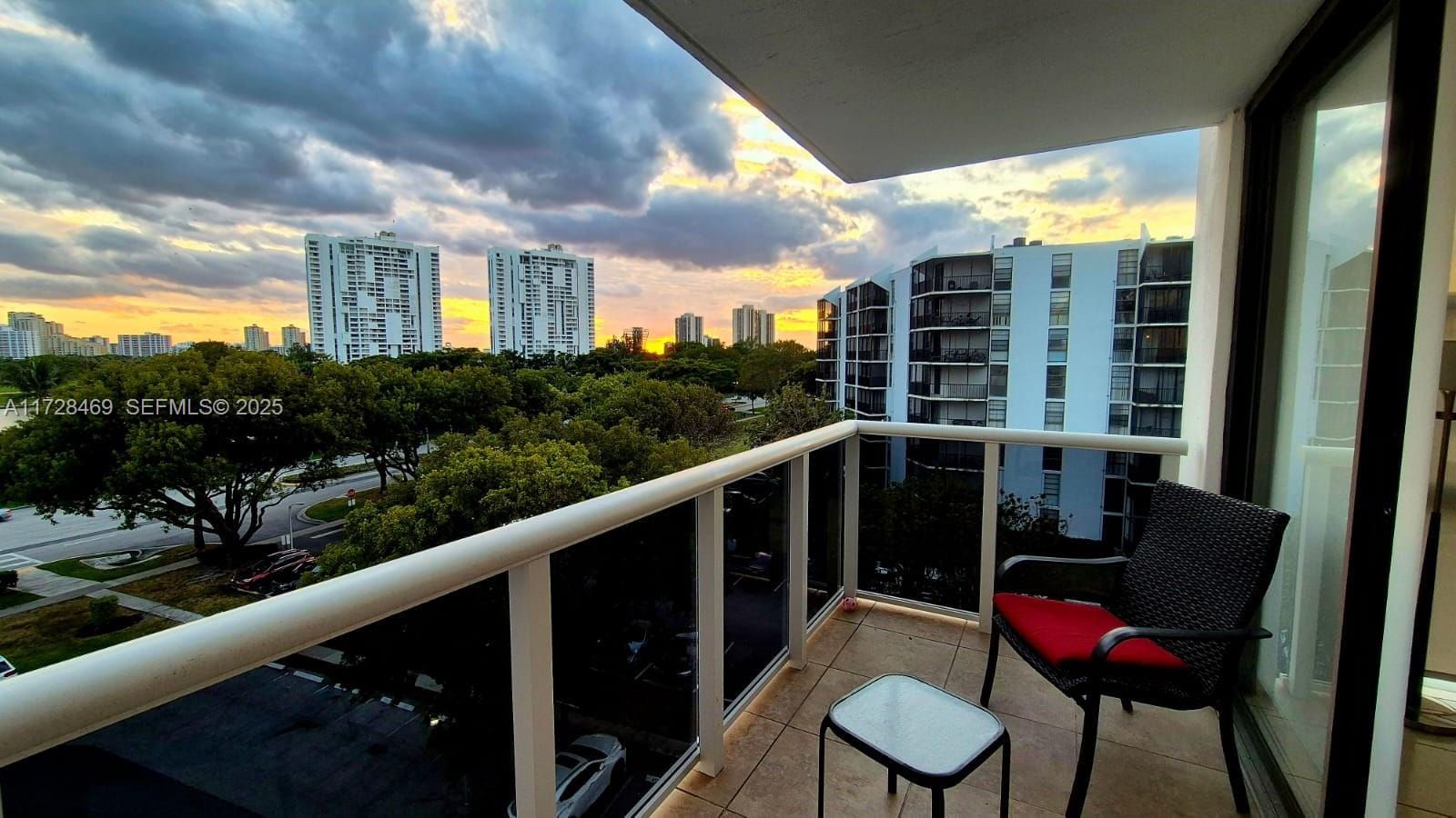 3625 N Country Club Drive 509, Aventura, FL 33180 photo 1