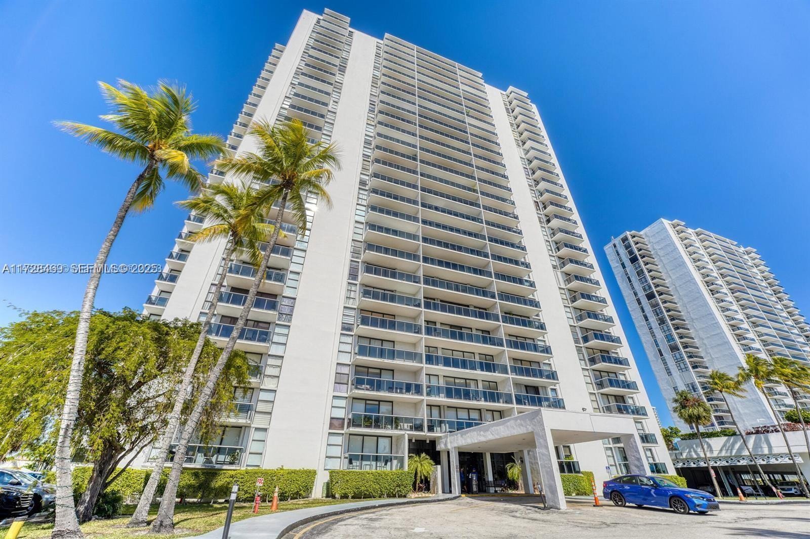 3625 N Country Club Drive 509, Aventura, FL 33180 photo 18