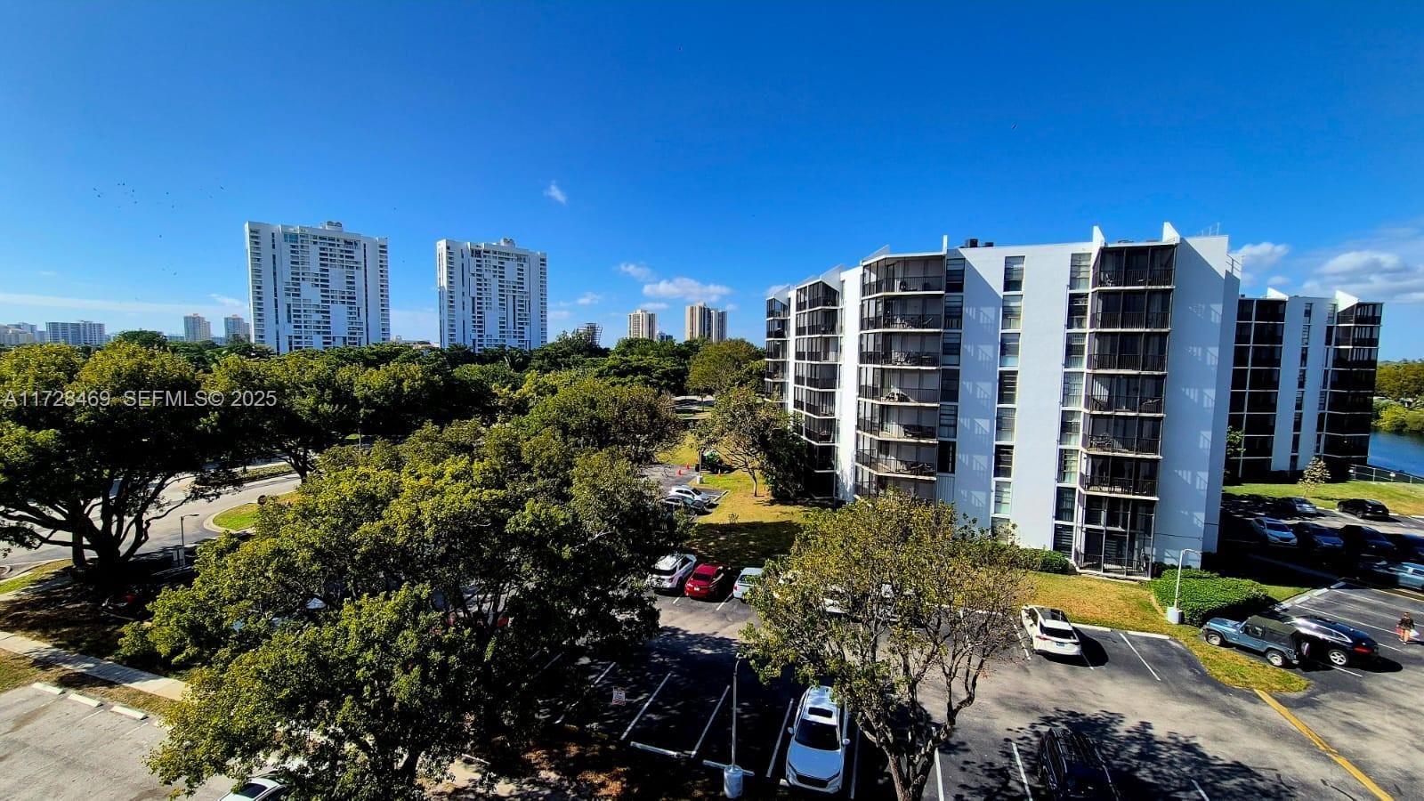 3625 N Country Club Drive 509, Aventura, FL 33180 photo 20
