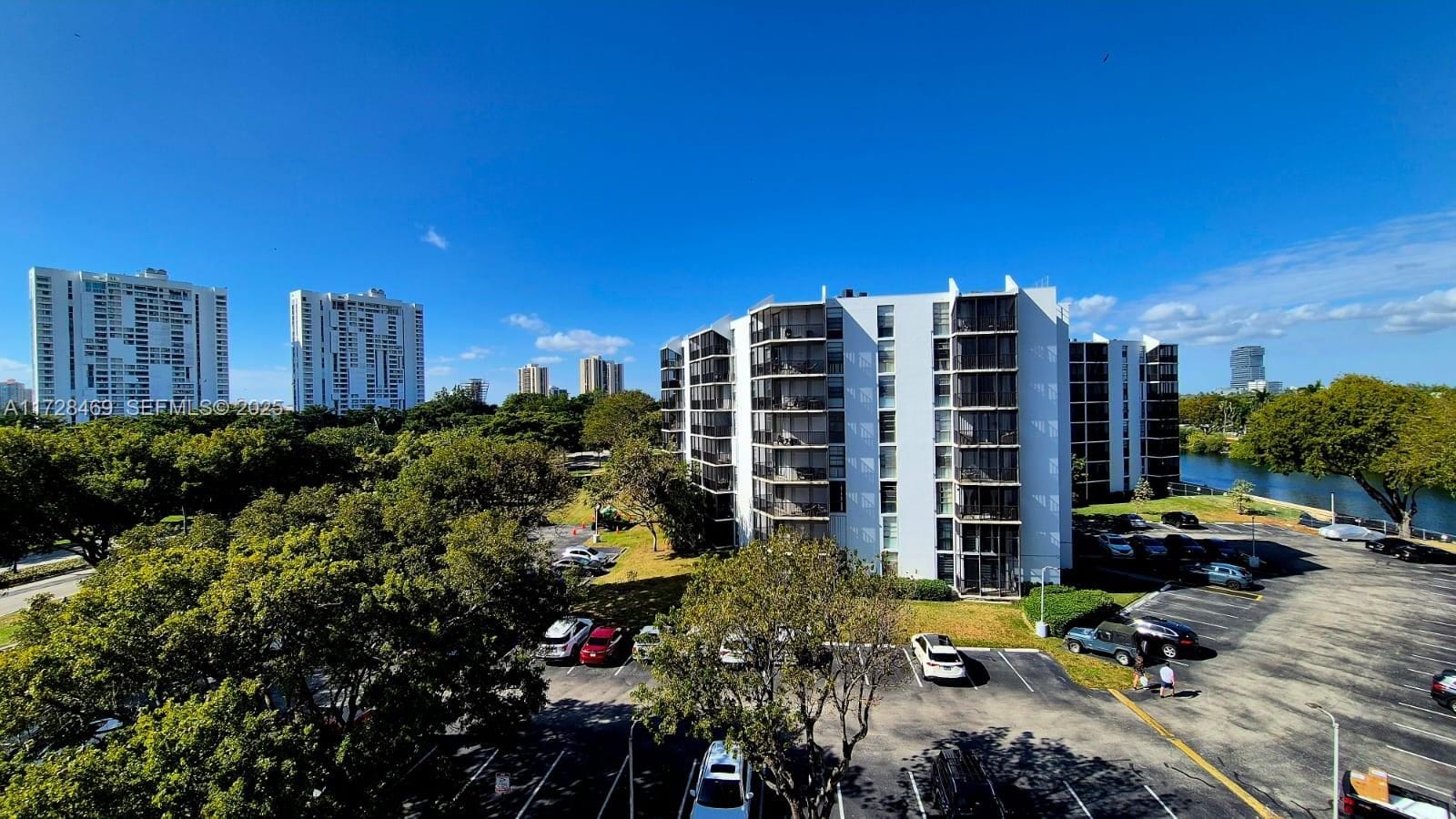 3625 N Country Club Drive 509, Aventura, FL 33180 photo 22