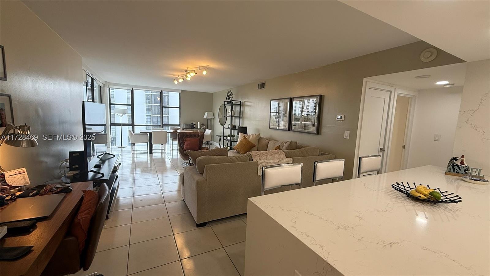 3625 N Country Club Drive 509, Aventura, FL 33180 photo 5