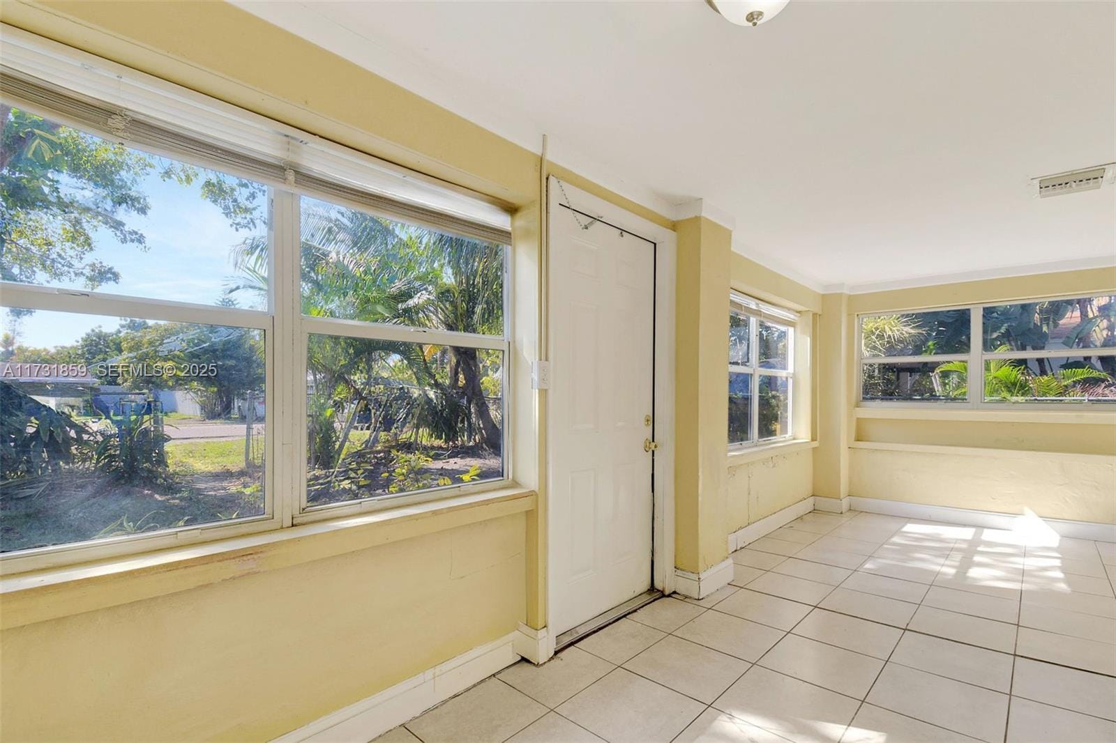 1645 NE 180th Street, North Miami Beach, FL 33162 photo 2