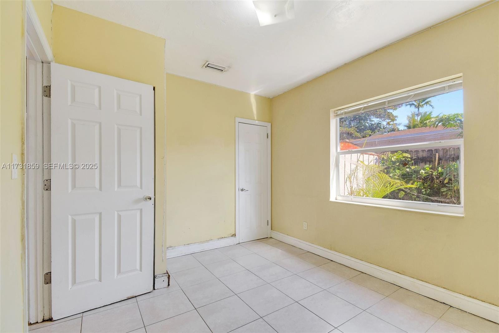 1645 NE 180th Street, North Miami Beach, FL 33162 photo 14