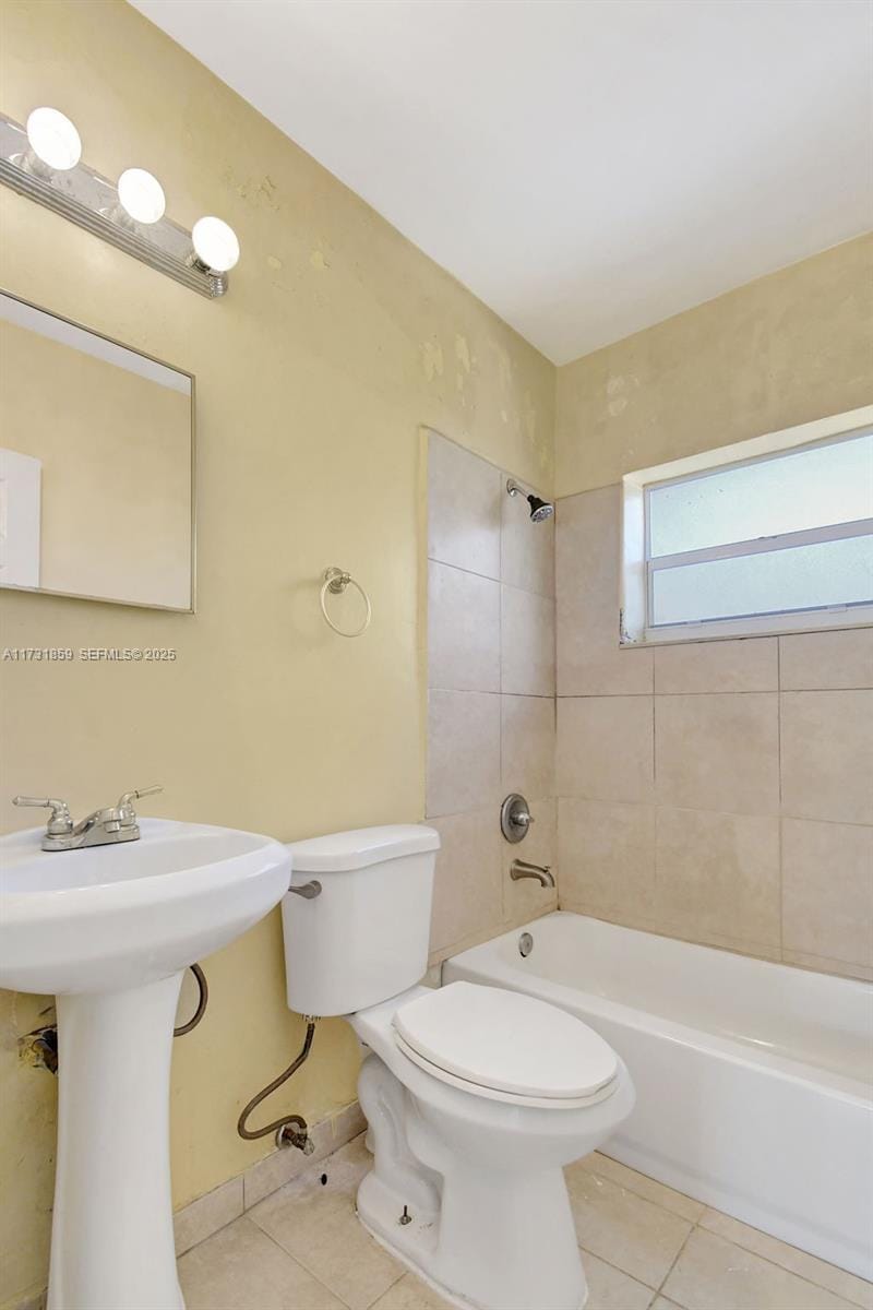1645 NE 180th Street, North Miami Beach, FL 33162 photo 16