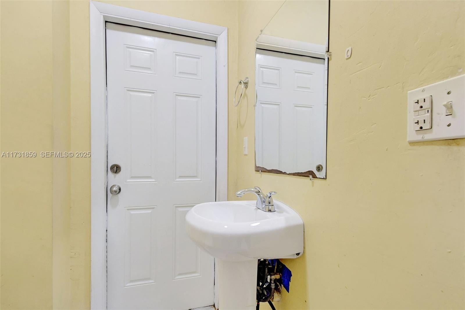 1645 NE 180th Street, North Miami Beach, FL 33162 photo 21