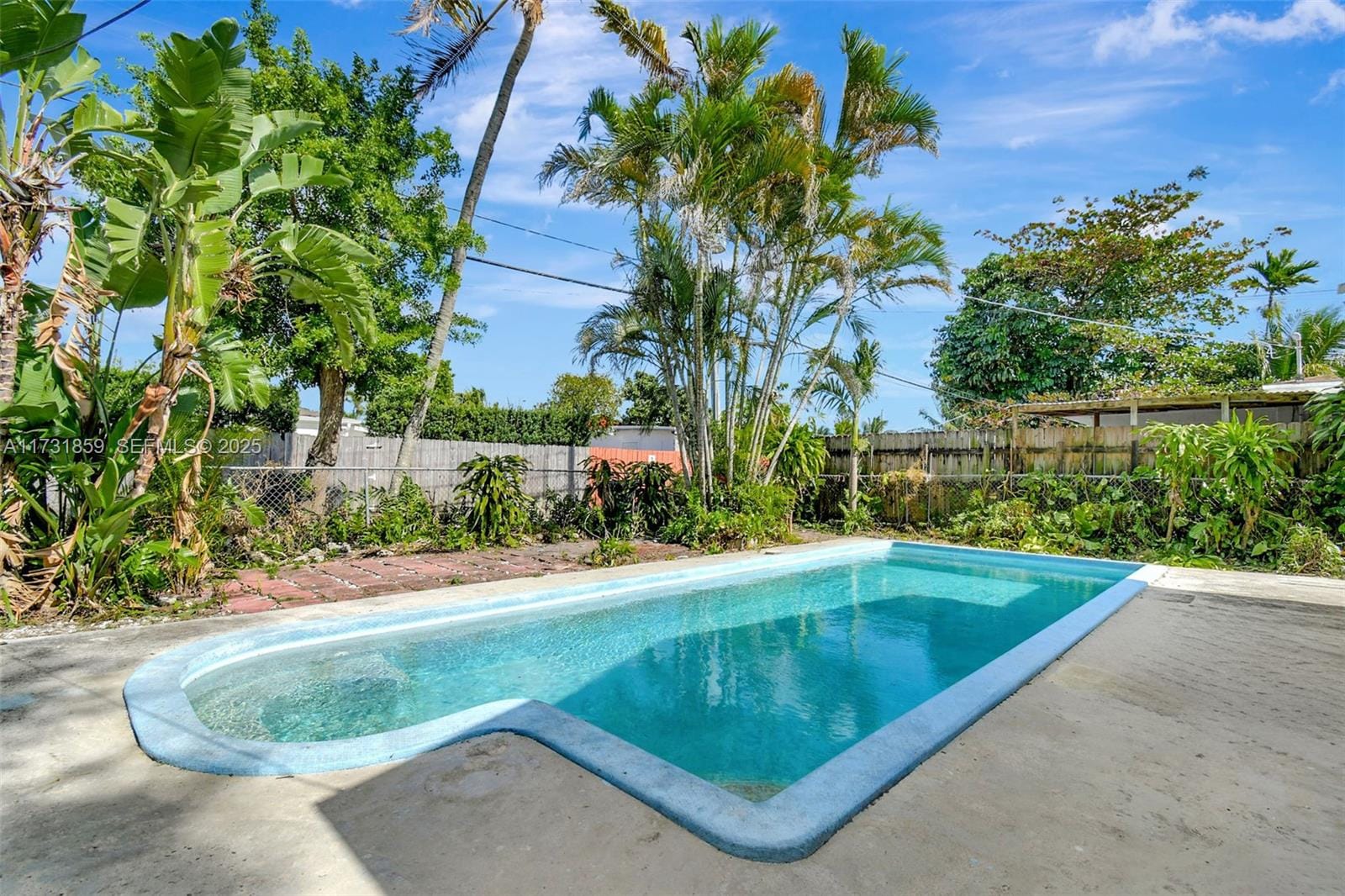 1645 NE 180th Street, North Miami Beach, FL 33162 photo 29